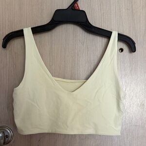 Lululemon baby yellow Crop Top/bra reversible!